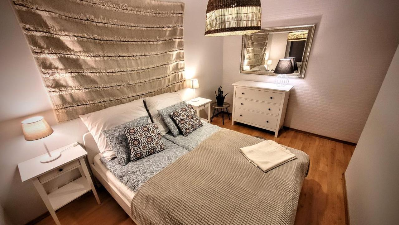 Apartament Dana Piekna Plaza Wydmy Las 우스트카 외부 사진